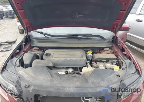 2021 Jeep Cherokee Altitude Fwd z USA, uszkodzony, nr VIN 1C4PJLLB9MD204367